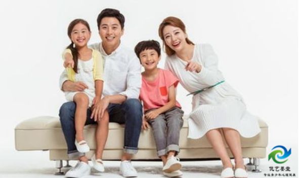 家庭的重要性当孩子抑郁不上学时怎么办AG真人国际优艺墨堂教育科技[科普](图3)